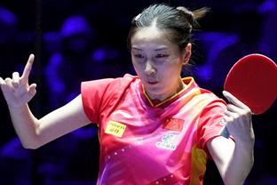 Nữ sinh Giang Tô 53 điểm đại thắng Hạ Môn trở lại vị trí đầu bảng La Hân Vĩ 19+10 Kim Duy Na 6+4+5